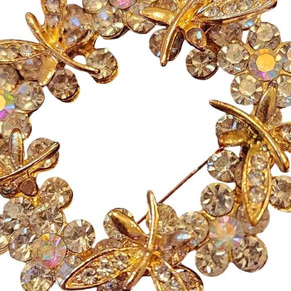 Dragonfly and Flower double layered wreath Brooch pin with RHINESTONES  gorgeous - Picture 2 of 4